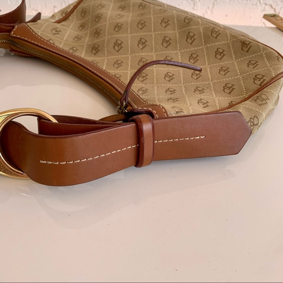 DOONEY & BOURKE Signature Logo Handbag Shoulder Bag Purse. Tan and Brown. - Picture 15 of 15